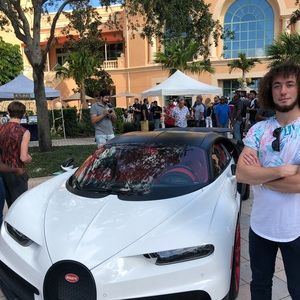 Meet your Posher, Anthony